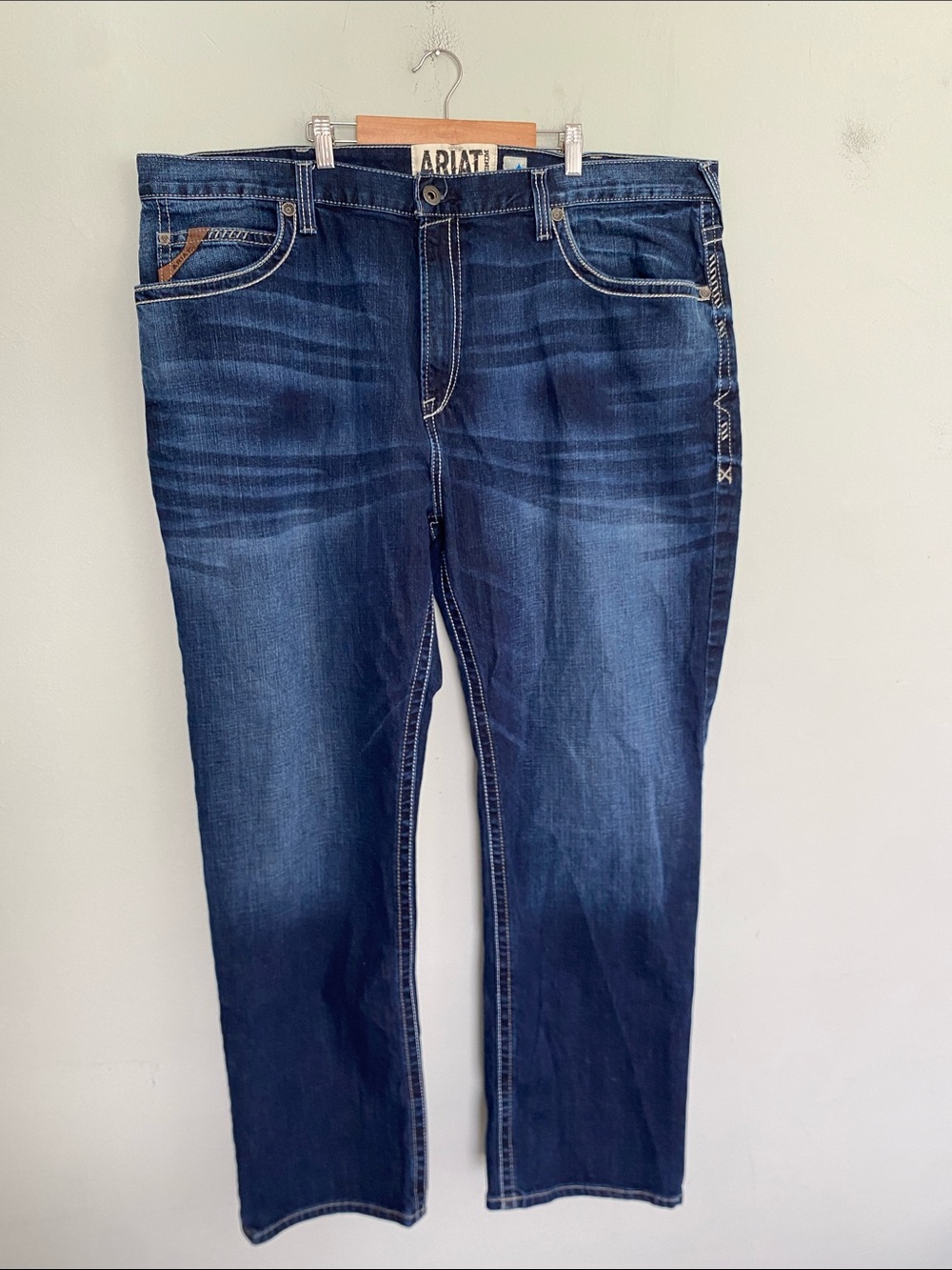 Ariat Men’s M2 Relaxed Boot Cut Dark Wash Jeans Denim Size 44/32